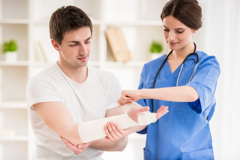 How to an Orthopedic Nurse Schooling & Salary