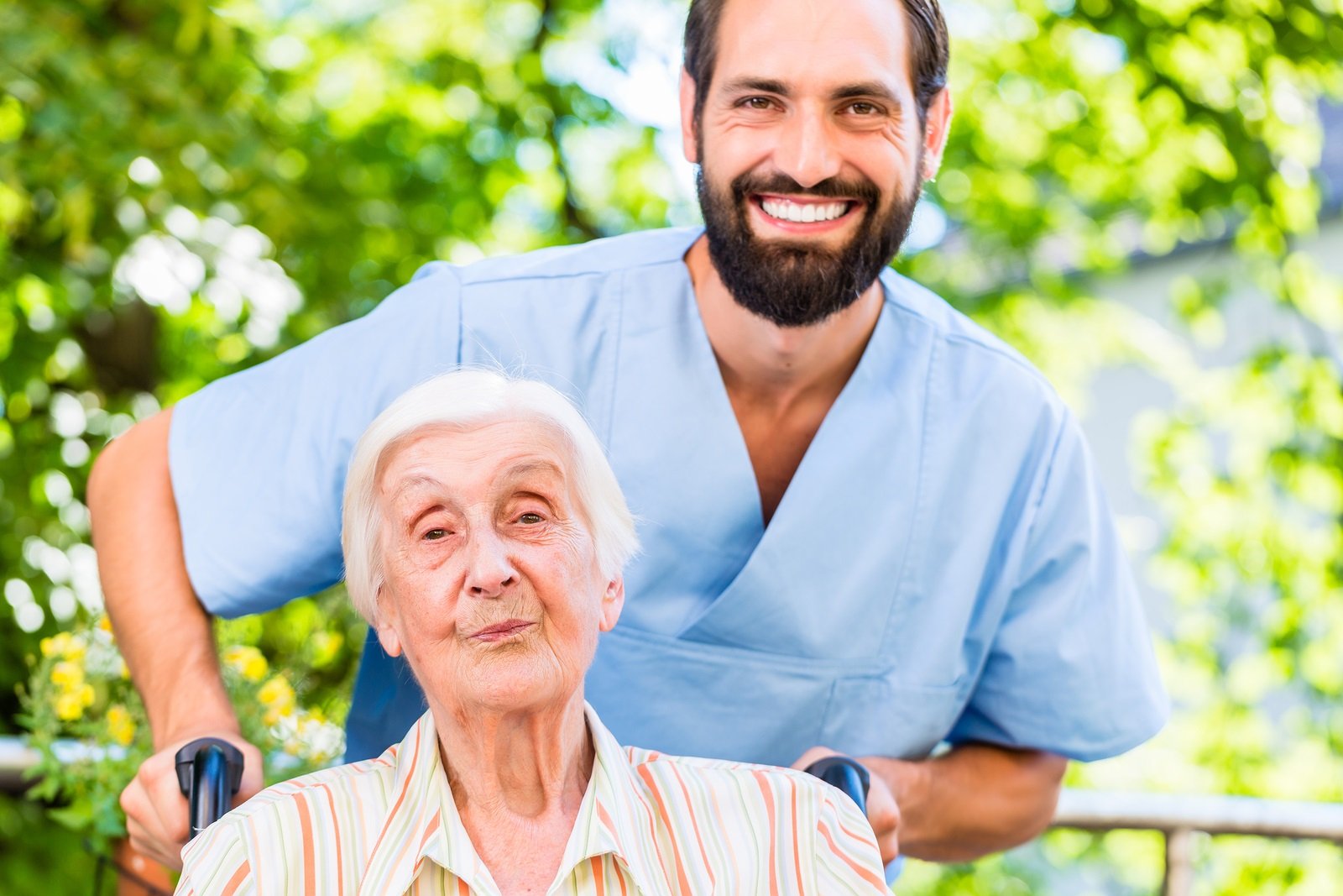How to Become a Geriatric Nurse - Schooling & Salary