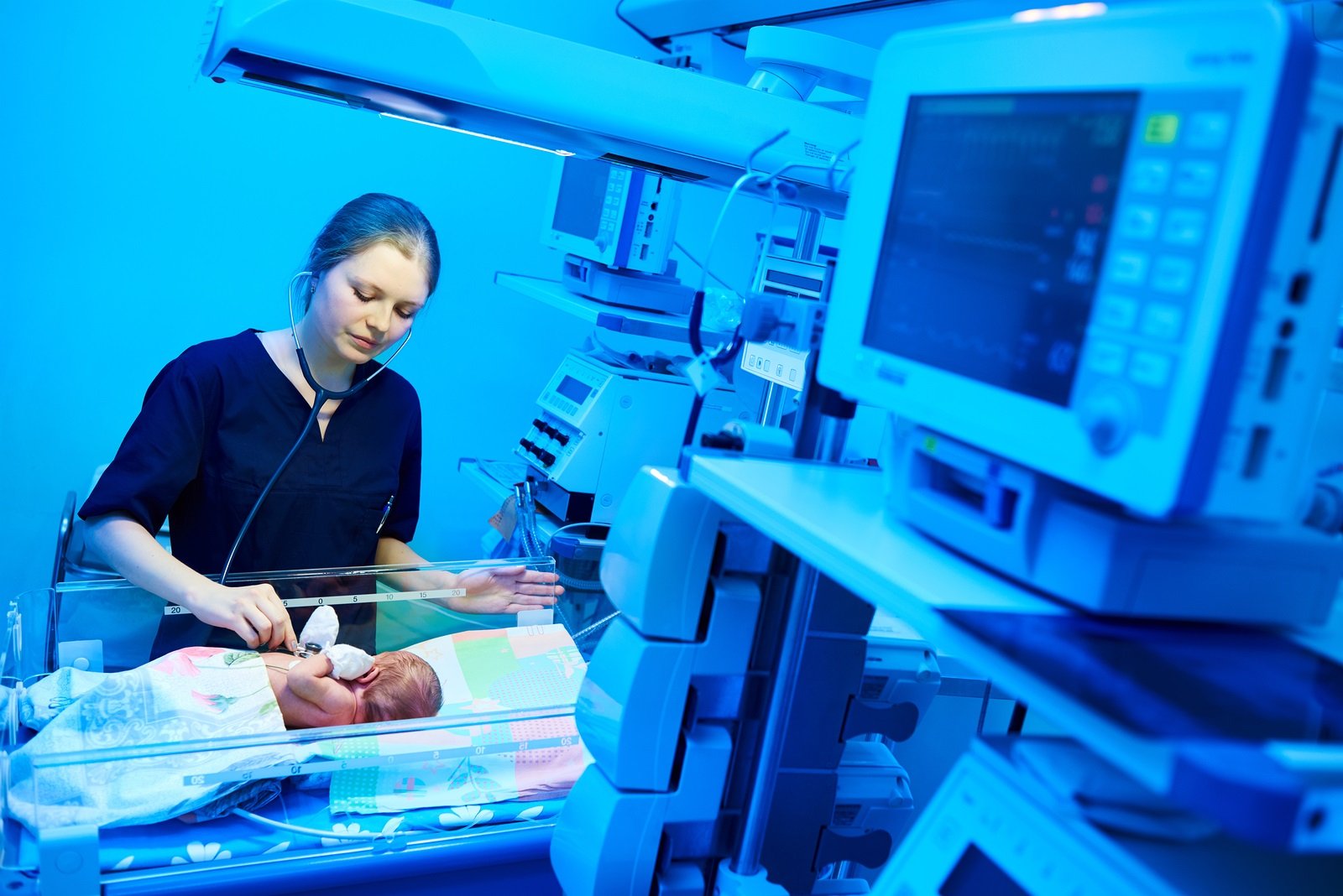 How To Become A Neonatal Nurse Practitioner