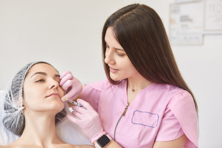 How to Become an Aesthetic/Cosmetic Nurse - Salary